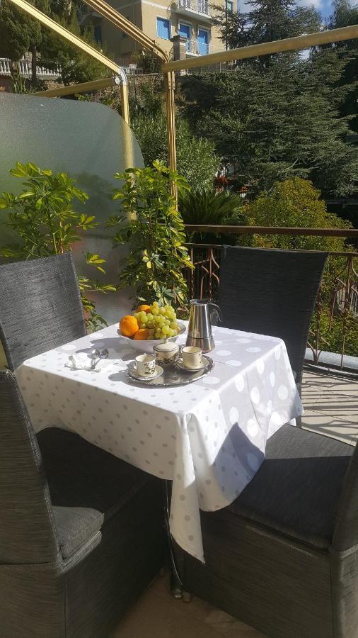 Appartamento Vista Mare Stella Marina Sanremo Bagian luar foto
