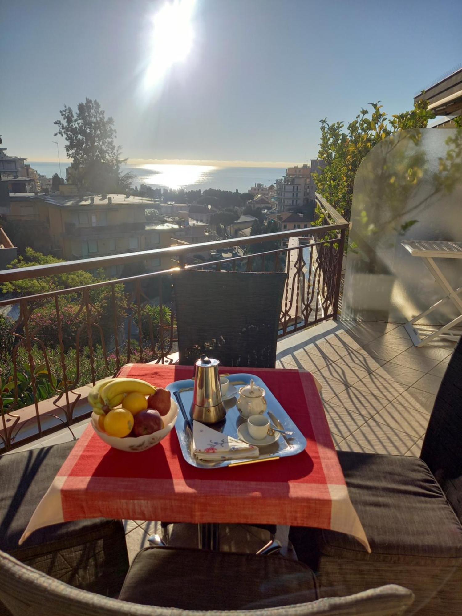 Appartamento Vista Mare Stella Marina Sanremo Bagian luar foto