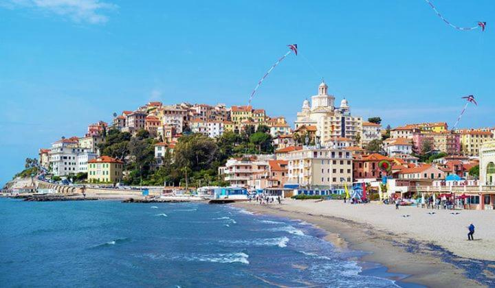 Appartamento Vista Mare Stella Marina Sanremo Bagian luar foto